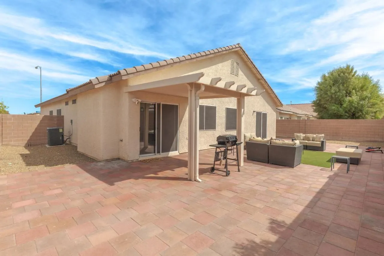 Beautiful Spacious Single Story Vegas Home Las Vegas