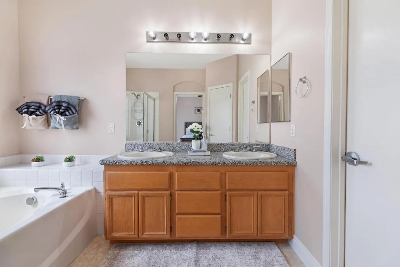 Beautiful Spacious Single Story Vegas Home Las Vegas Holiday home